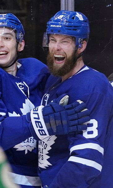 Maple Leafs beat Sharks 4-1, spoiling Marleau's return